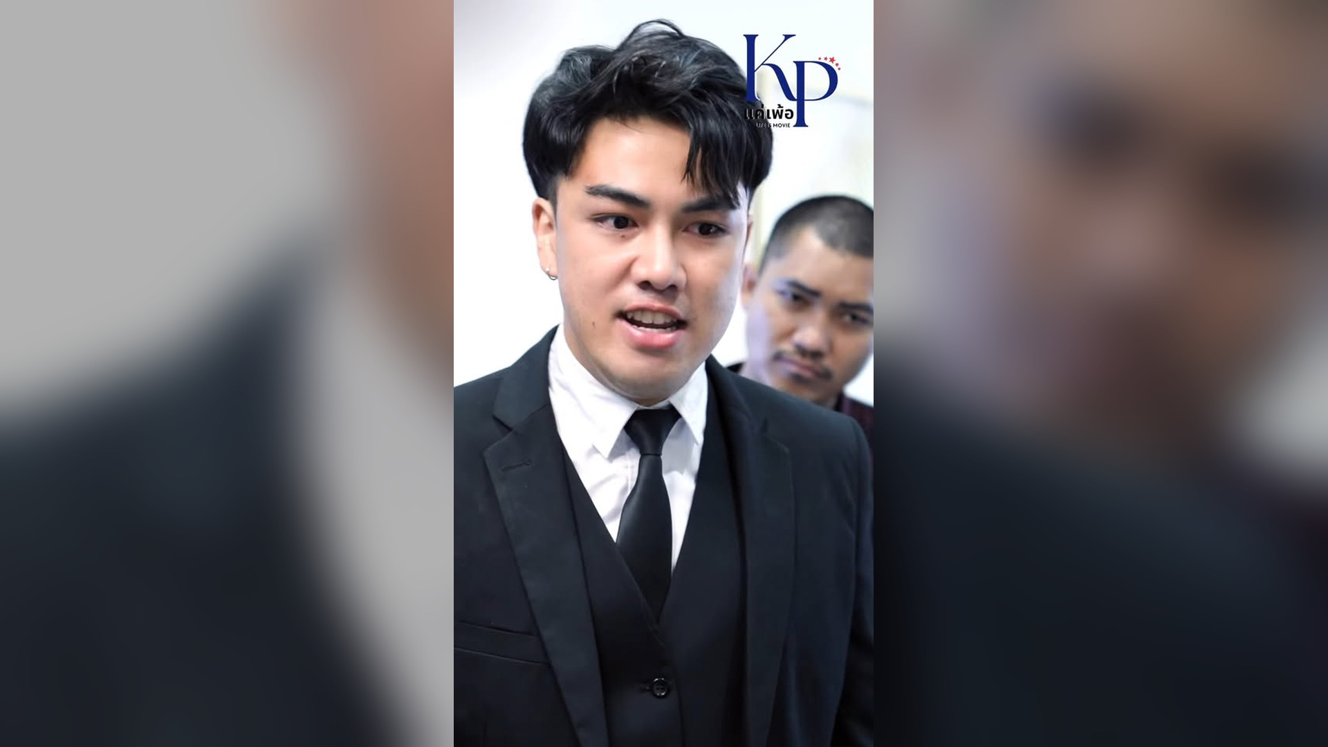 G1404023_แม บล กสาวม สาม คนเด ยวก_part2.mp4 | Películas en 3 Minutos