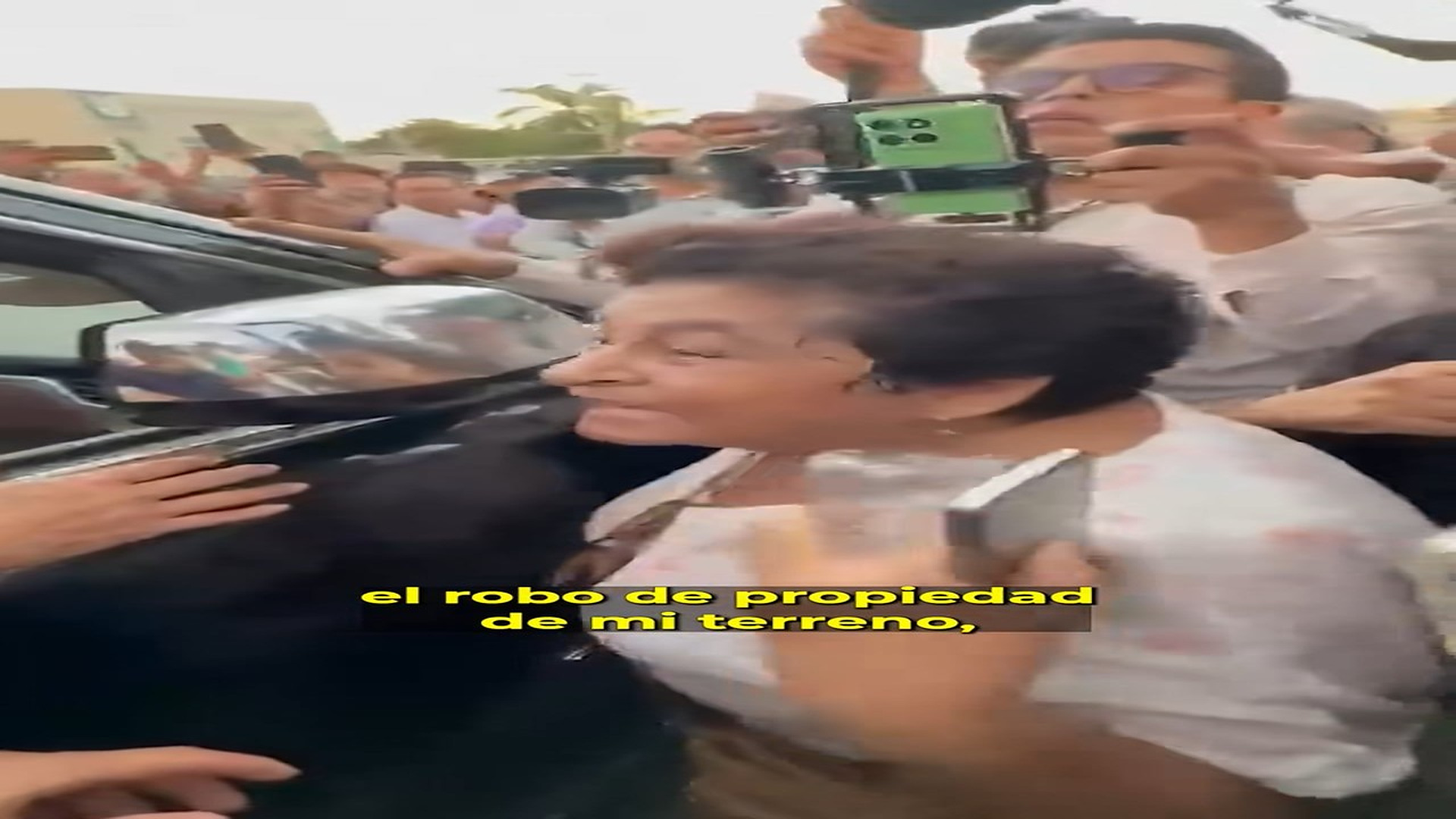 N1708021_“Todo mundo oye, menos tú. A ti no te doy la mano, te doy los nombres de los narcos”_ una ciudadana_part2